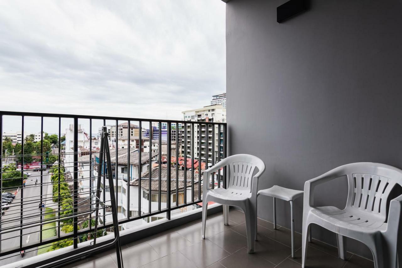 The Base Central Pattaya By Pattaya Holiday المظهر الخارجي الصورة